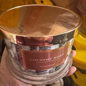 HomeWorx Country Road Scented Candle - Copper and Brown